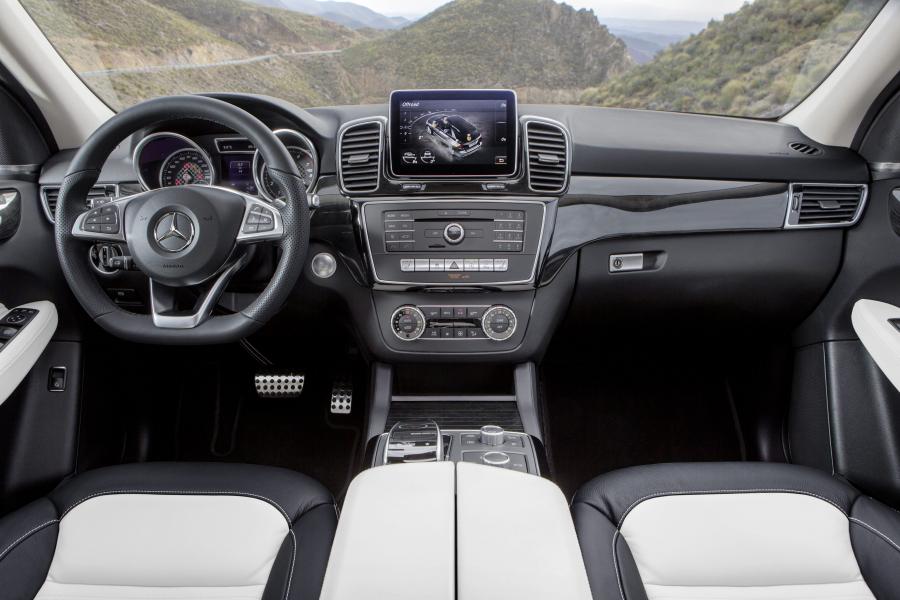  Mercedes-Benz GLE250d 4Matic 2015 года  (фото 20 из 34)